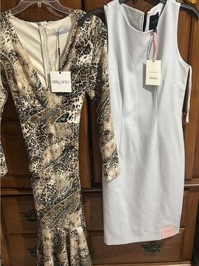 Dress bundle Alex Marie Light Gray Sleeveless Dress and animal print
